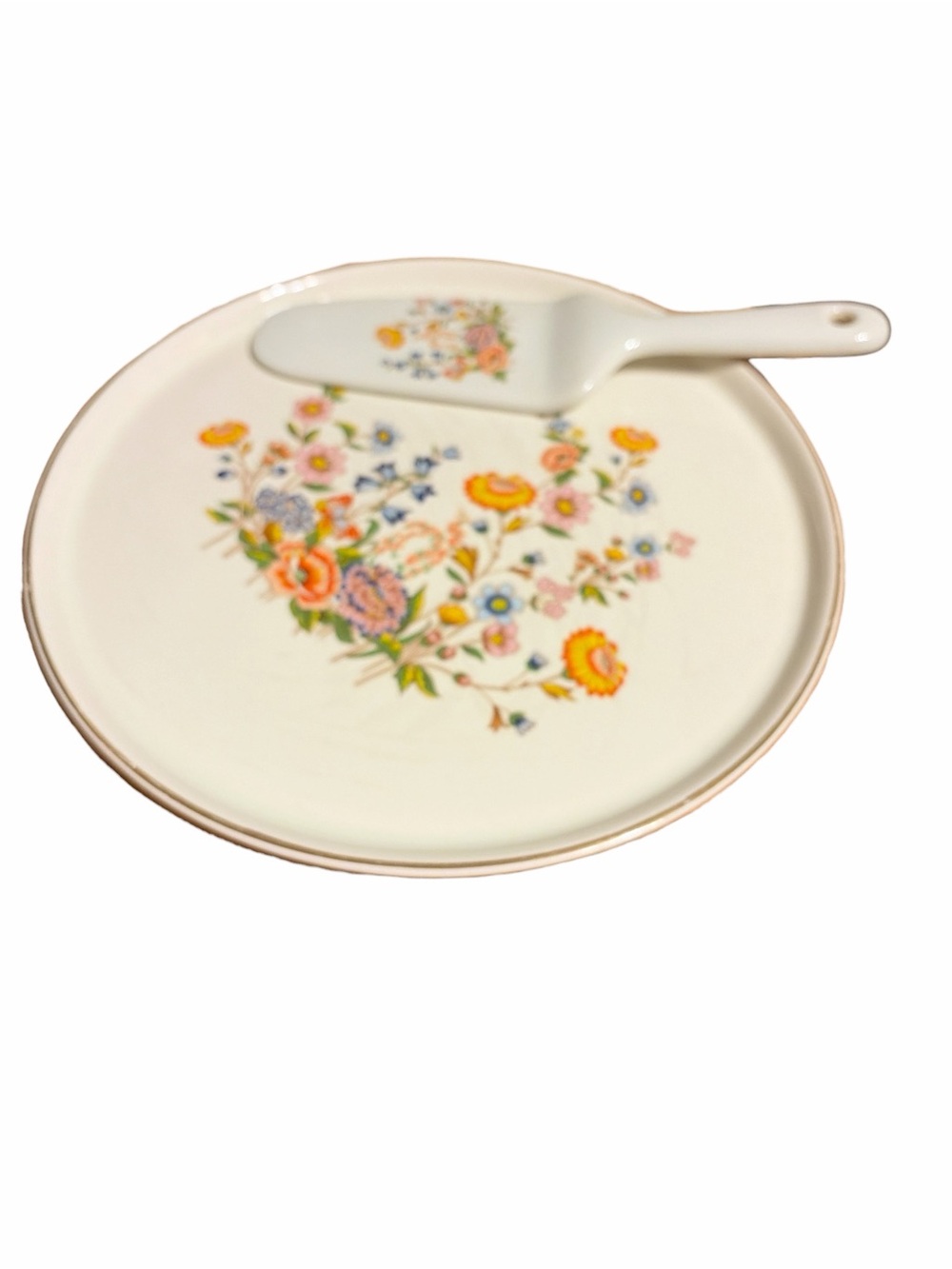 Vintage porcelain cake platter and server Robinson Design Group